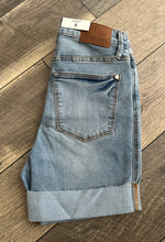 Load image into Gallery viewer, Judy blue high waisted moisture control cuffed bottoms
