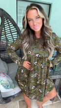 Load image into Gallery viewer, Hunter Green Floral babydoll peplum dress
