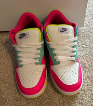 Load image into Gallery viewer, Athletic shoes multi color
