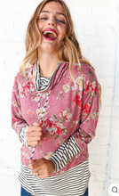 Load image into Gallery viewer, Floral cowl neck
