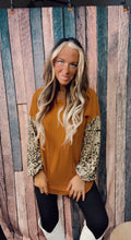 Load image into Gallery viewer, Balloon Sleeve sweater
