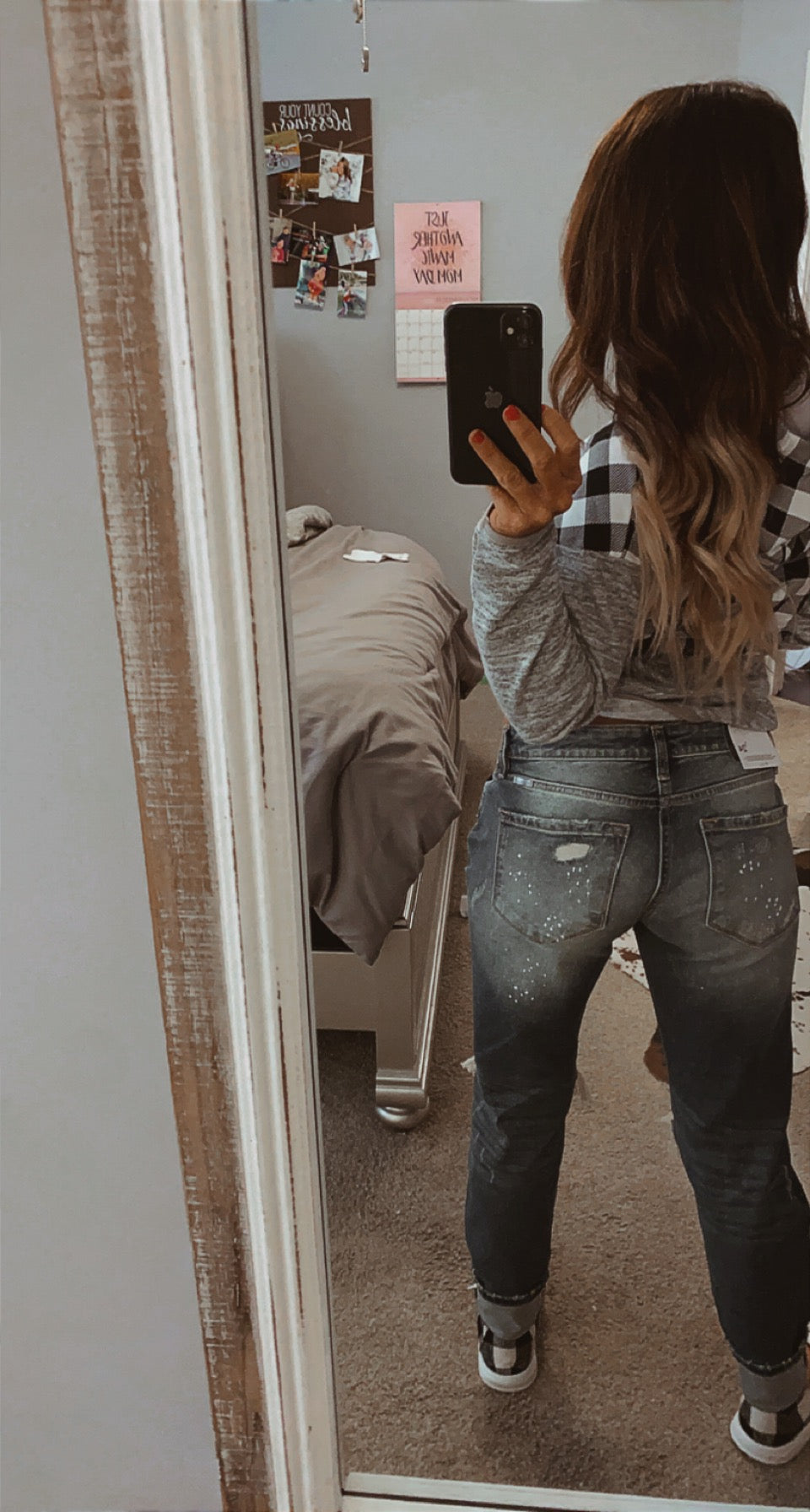 Bleach splattered boyfriend fit