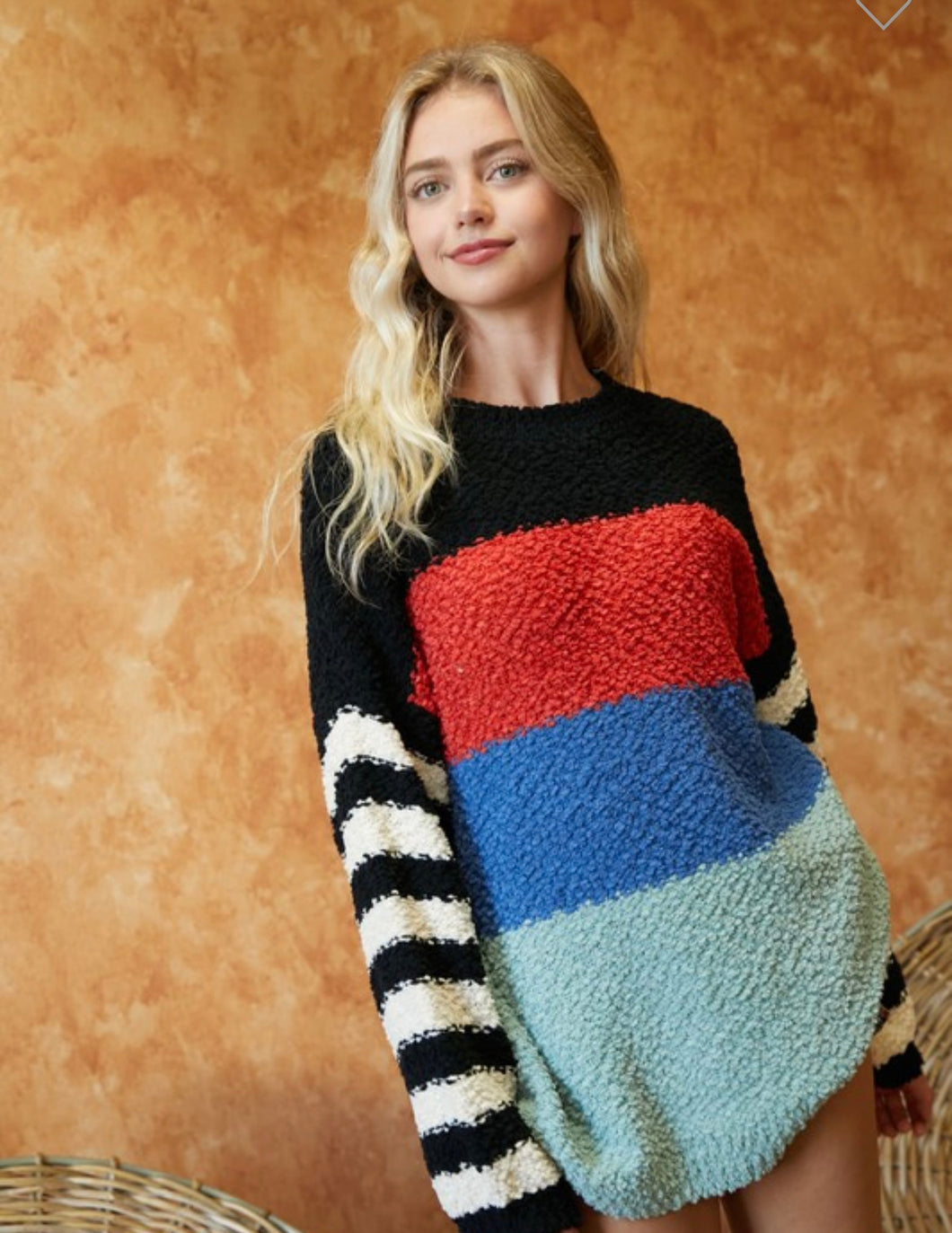 Black Colorblock Fuzzy sweater