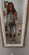 Load image into Gallery viewer, Bleach splattered boyfriend fit
