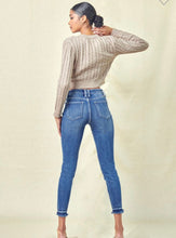 Load image into Gallery viewer, Kadence jeans High rise
